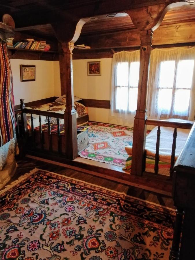 Къщата На Художника Hotel Zheravna ภายนอก รูปภาพ